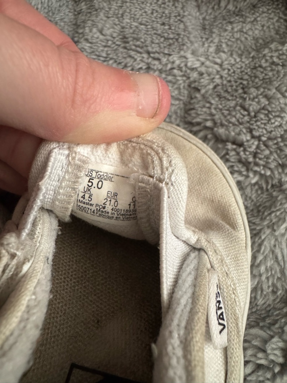 Vans Kids Slip-On Canvas Shoes in Off-White - Picture 4 of 5